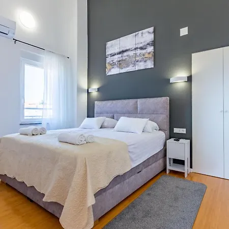 Lola 1 Apartamento
